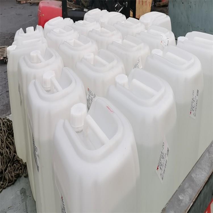 恒潤的 食用酒精 裝的25升的小桶.jpg